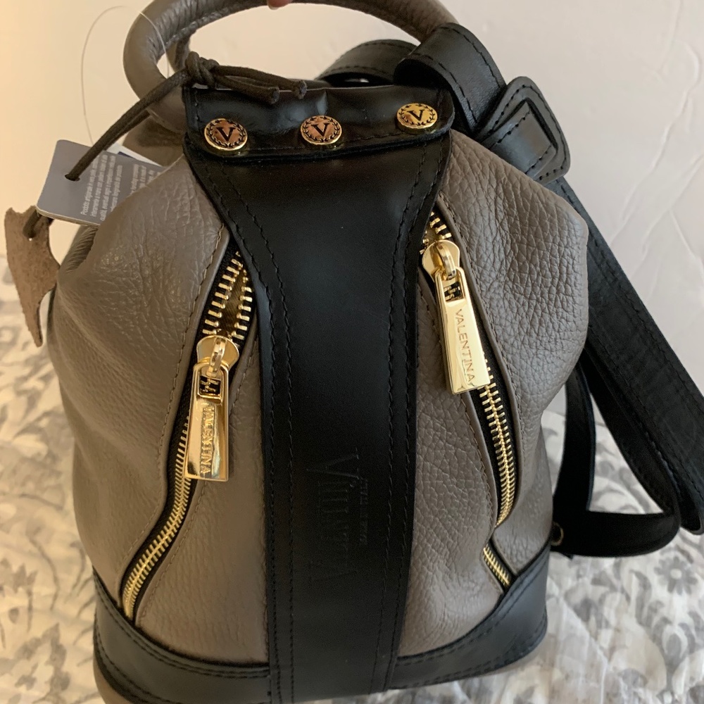 Valentina Leather Versatile Convertible Backpack Handbag great condition no tags